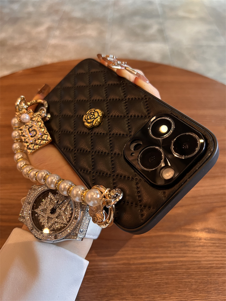 Lyxigt telefonskal till iphone 16 15 14 13 12 11 max 3d camellia-skal med kedja till iphone 16 pro max