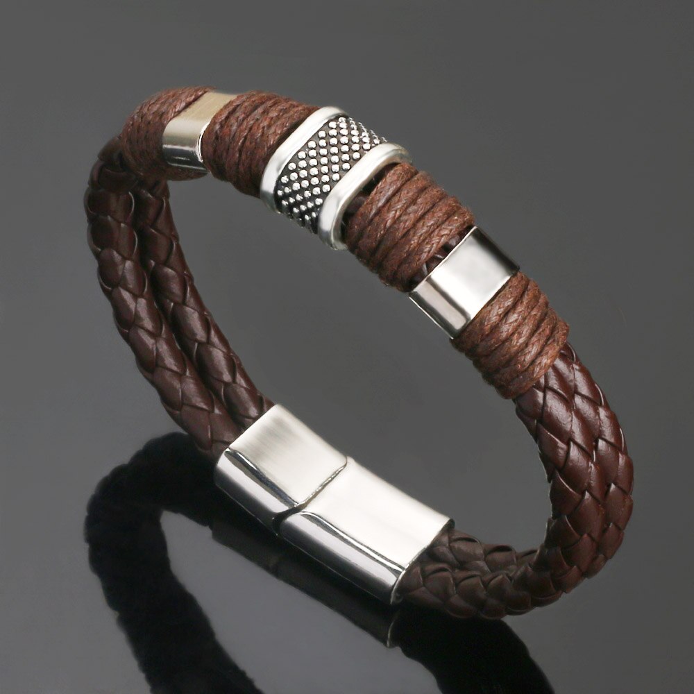 2024 Tendenza Gioielli con ciondoli Bracciale in pelle intrecciata a mano da uomo Braccialetti con polsino vintage Braccialetti Bracciale magnetico Pulsera Hombre