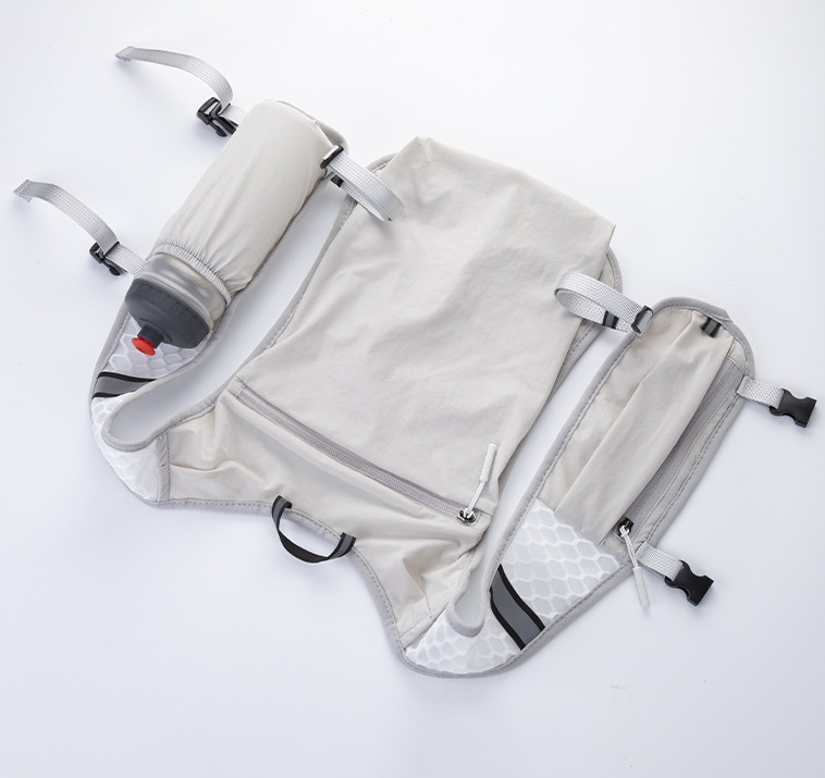 Outdoor Sports Hydration Vest Bag Men and Women Backpack for Running Climbing Hiking Cycling with a Water Bottle and Phone Pock