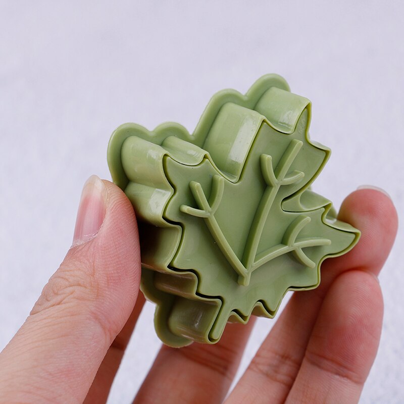 4 pcs/set Plastic 4 Kinds Of Leaf Shape Cookie Cutters Set Pastry Cake Biscuit Mold Spring Plunger bake Tools