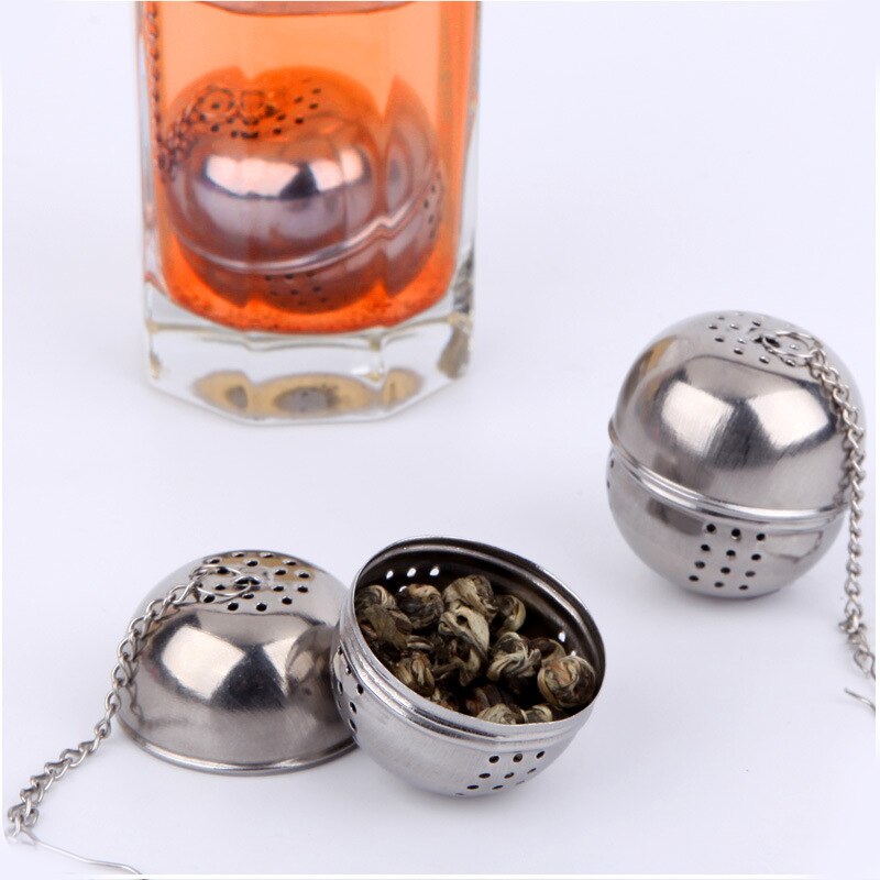 1 pcs Strawberry Loose Tea Leaf Strainer Herbal Spice Filter Diffuser