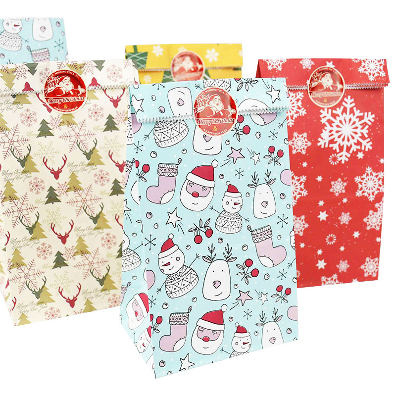 12Pcs Kraft Papieren Zakken Met Stickers Sneeuwvlok Koekje Voedsel Zak Vrolijk Kerst Candy Bag Kerst Decoratie Verpakking