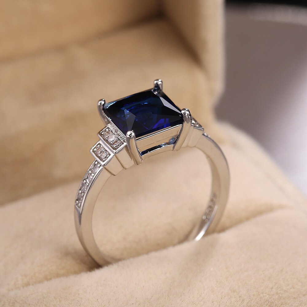 Huitan Noble Blue Princess Cut Women Rings Lady Wedding Engagement Party Ring Jewelry Anniversary for Lover