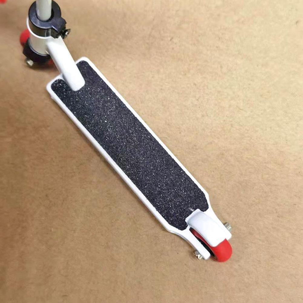 Patinete de dedo de aleación con Mini patinetes, herramientas y accesorios de tablero de dedo, Mini monopatín, juguete para dedos para más de 3 años, C4u3