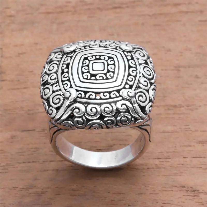 FDLK Retro Style Women Ring Zinc Alloy To Create A Palace Pattern Ring Wedding Party Jewelry