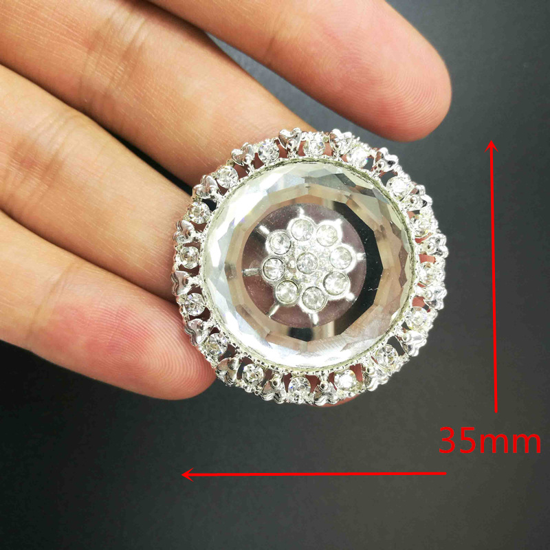 35mm Big craft leveranties Handgemaakte decoratieve strass Metalen Knoppen, naaien knoppen op bontjassen kledingstuk accessoires: Silver