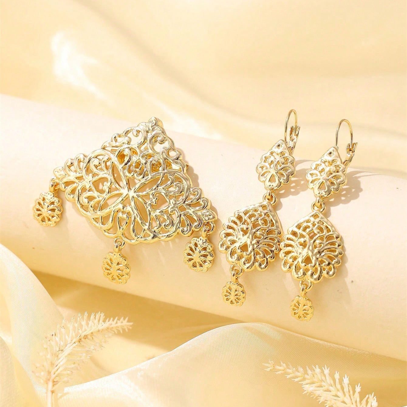 Pendientes decorativos nupciales marroquíes, joyería para las orejas de hueco, accesorios populares para mujeres para fiestas y festivales de bodas: Chapado en cobre envejecido