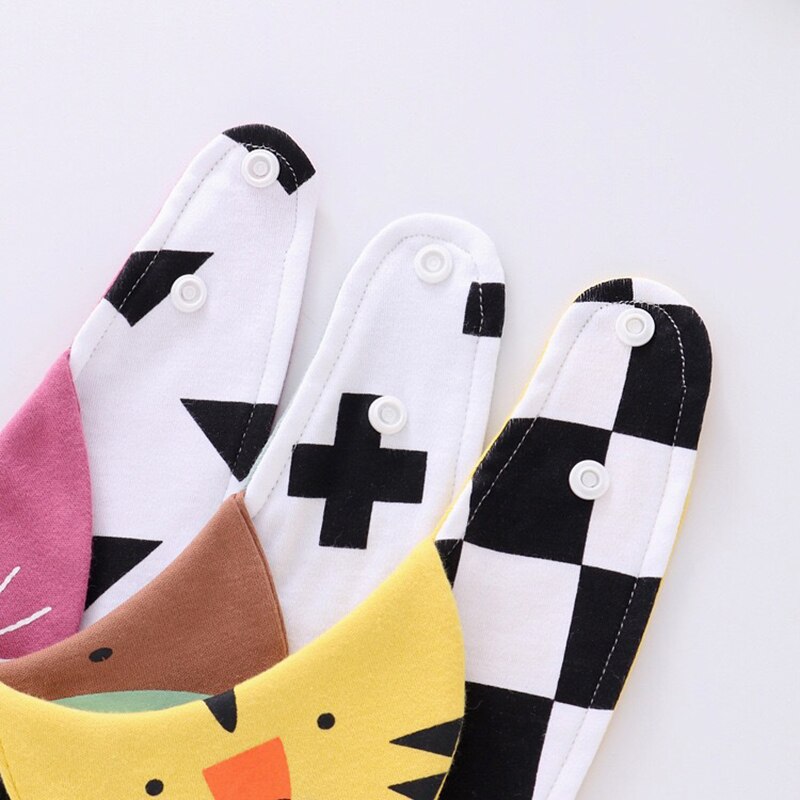 Reusable Washable Cotton Baby Bibs Burp Cloth Cartoon Animals Printing Triangle Bibs Cotton Adjustable Baby Meal Bib Infant Bibs