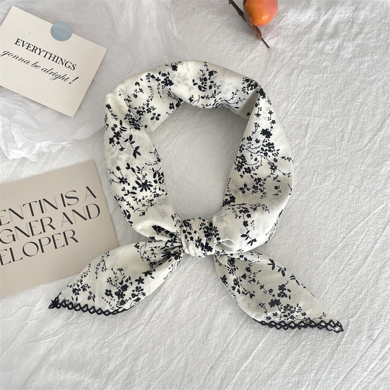 Blomsterprint lommetørklæde lille hijab bomuldshovedtørklæder kvinder firkantet lommetørklæde hårtørklæder 70cm sød bandana hovedtørklæde dame: Beige