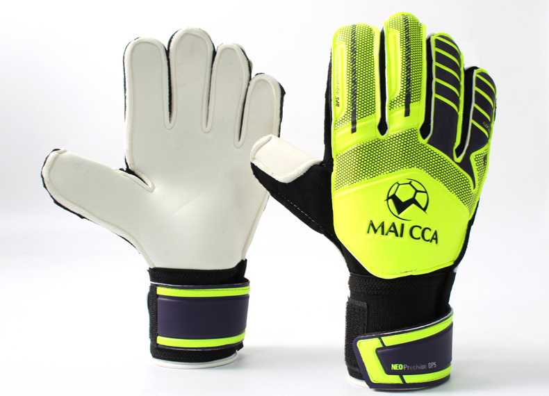 soccer goalkeeper gloves 3mm thick senior latex finger dual protection keeper glove: Green / Size 6