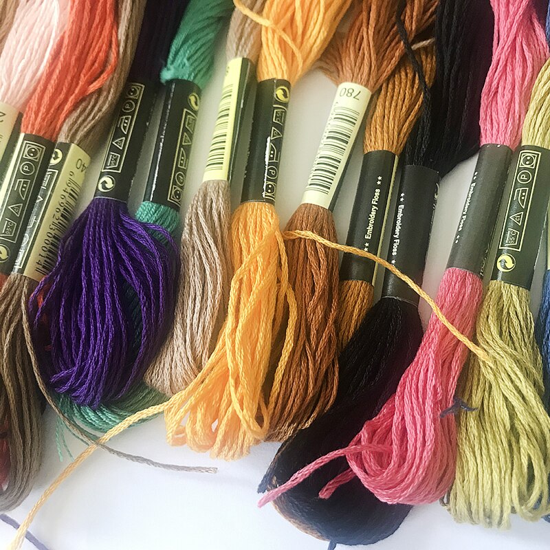 50/100 pcs Similar Dmc Thread Floss Skein Cross Stitch Thread Random Color embroidery DIY Silk Line Branch Threads