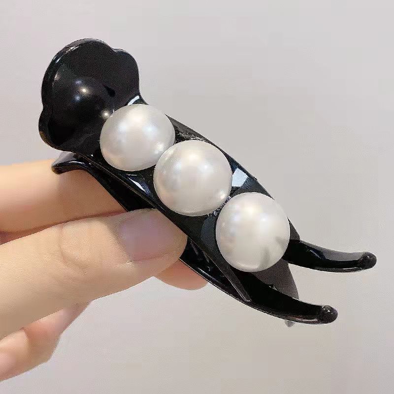 Ball Head Grab Clip Female Summer Net Red French Temperament Imitation Ceramic Flower Lazy Hair Clip Back head hair clip