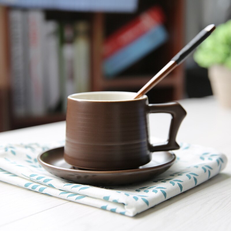 250ml Ceramic Coffee Cup And Saucer Set Six Color Optional Simplicity Coffee Cups Without Spoon High-grade Cappuccino Latte Mugs: Brown