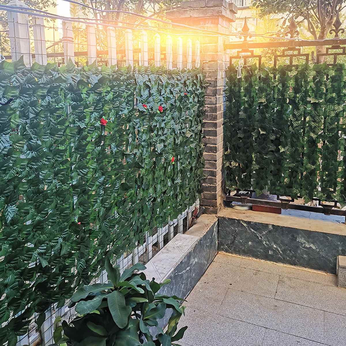 1x0.5M Outdoor Artificial Faux Ivy Leaf Privacy Fence Screen Hedge Garland Plants Decor Panels Garden Arch Wall Jungle