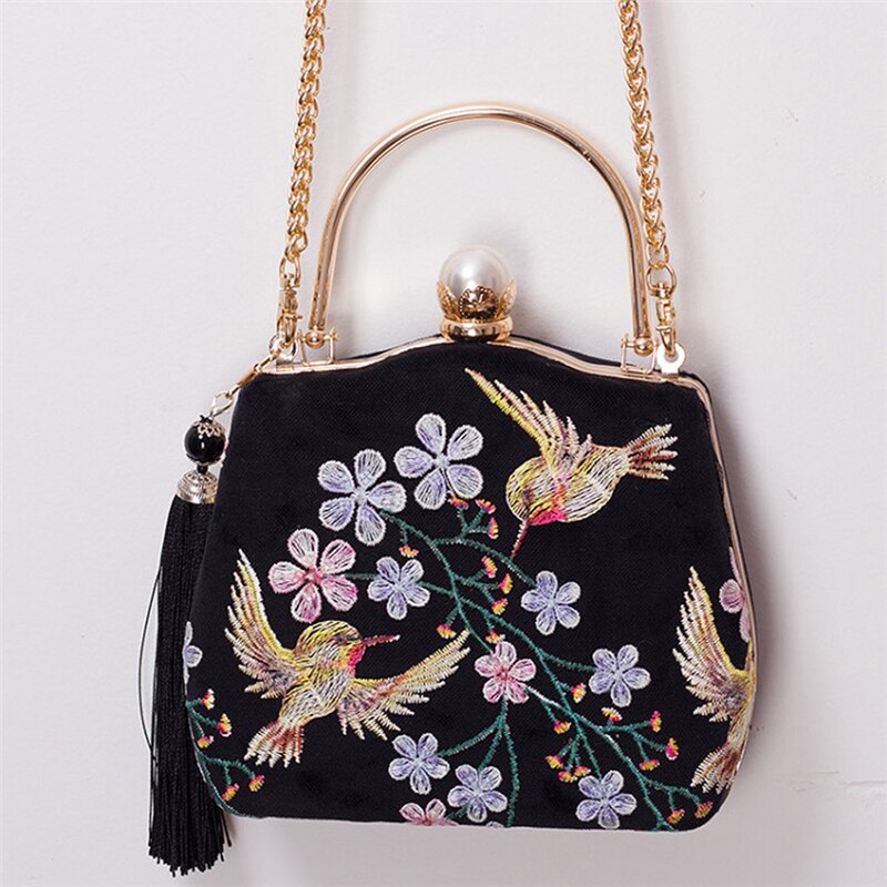 Women Totes Lace Shoulder Bags Black Velour Embroidery Women Pearl Lolita Handbags Ladies Autumn Crossbody Bags