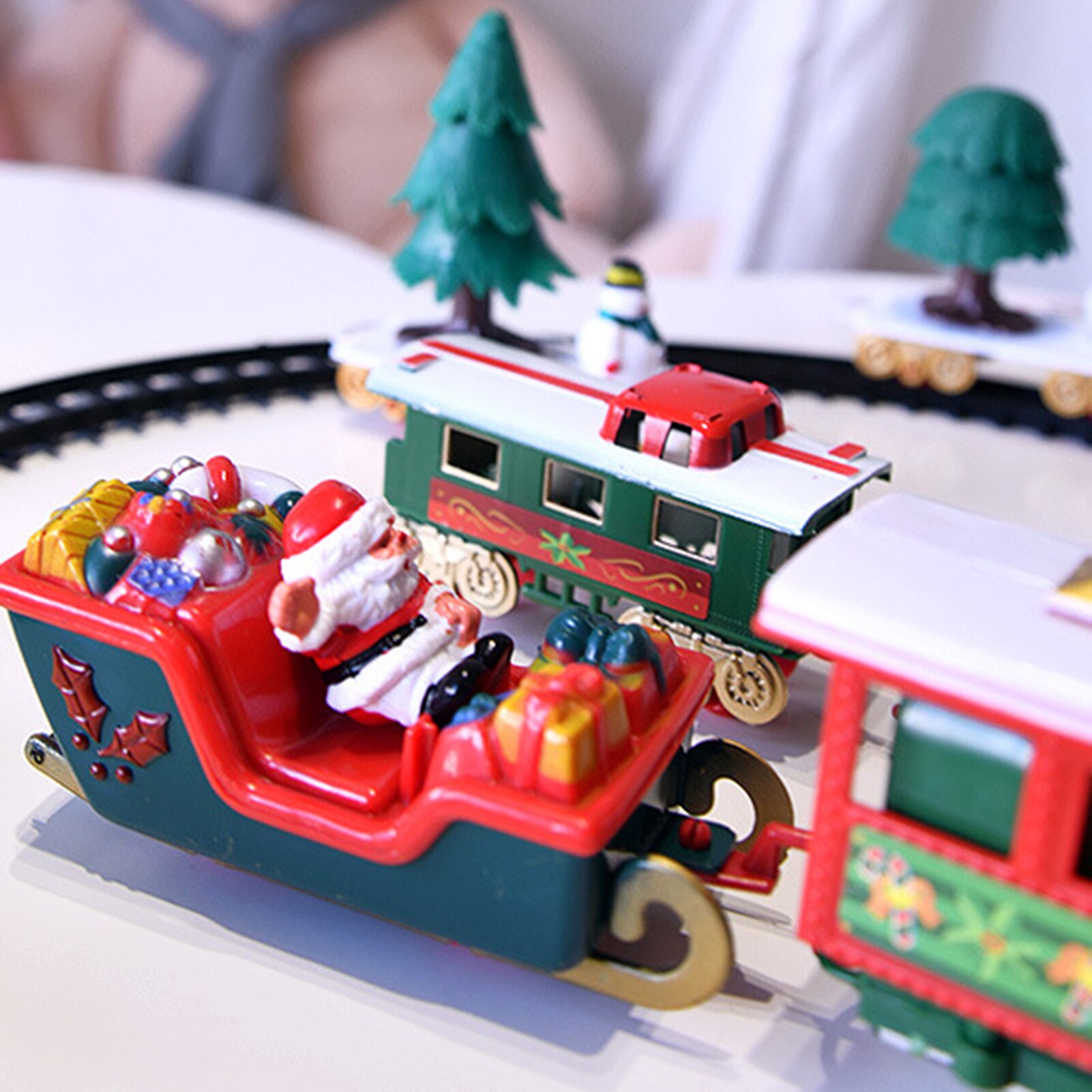 Elektrisk toglegetøj lang skinneskinnesæt med lys lyd klassisk damptogslegetøj gør-det-selv-syninger pædagogisk legetøj jul fødsel