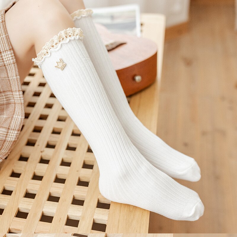 Calcetines largos hasta la rodilla con volantes para niñas, calcetín de algodón suave, de encaje, de flores, para niños de 2 a 13 años: White