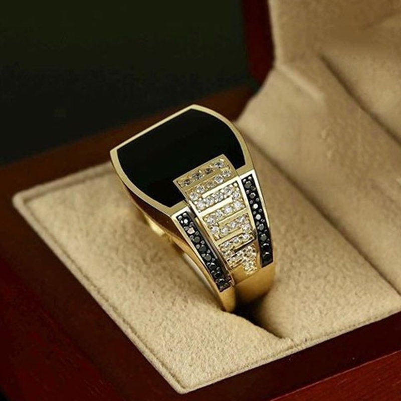 Mannen Klassieke Accessoires Natuurlijke Edelsteen Black Diamond Gold Ring Sieraden Wedding Prachtige Party Engagement