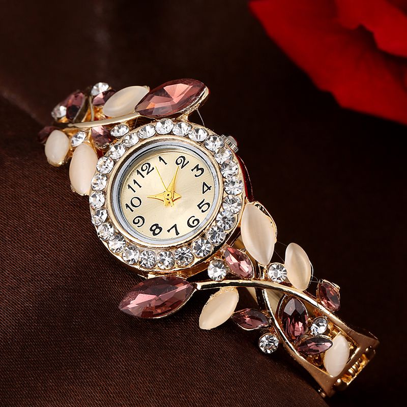 Luksus rhinestone armbåndsur kvinder krystal blad form armbånd ure guld quartz ure