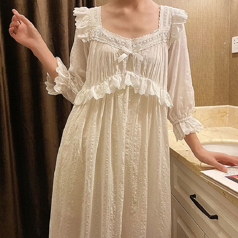 Cotton Women's Long Nightgowns Princess Delicate Embroidery Three Quarter Sleeve White Loose Sleepwear Plus Size