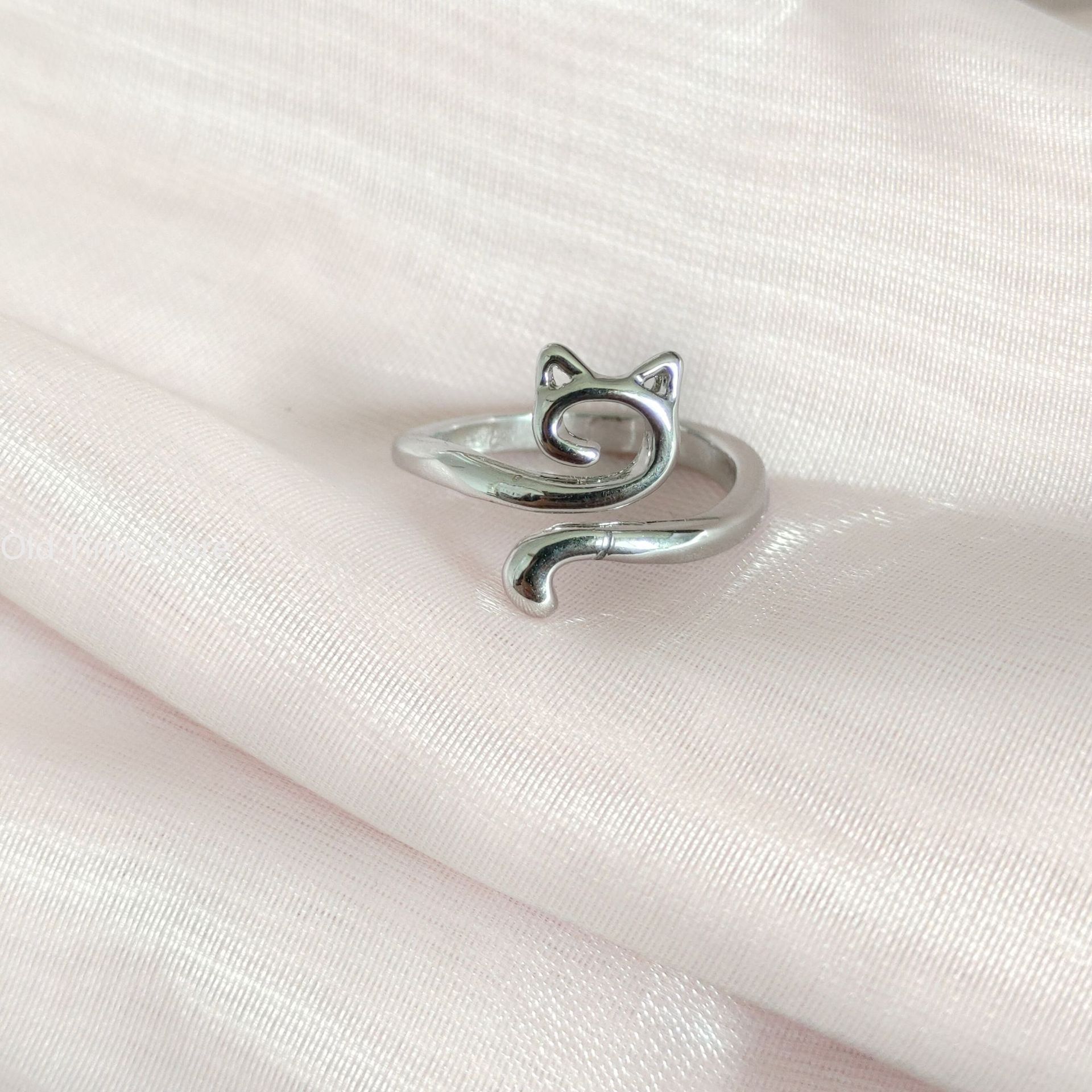 Anello in filato di dimensioni regolabili Orecchie di gatto Anello tutto'uncinetto Principiante per maglieria Anello tutto'uncinetto Filo avvolto Anelli Strumento regolatore di tensione: Kaki scuro