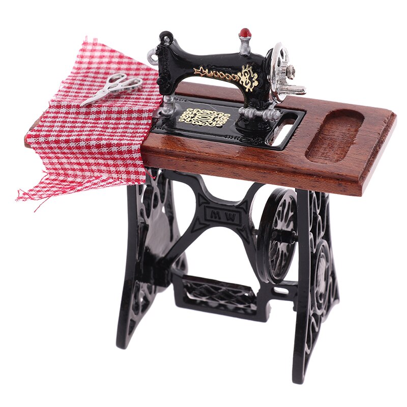 Børn dukkehusindretning miniaturemøbler træ symaskine med trådsaks tilbehør til dukkehuslegetøj til piger: Gul