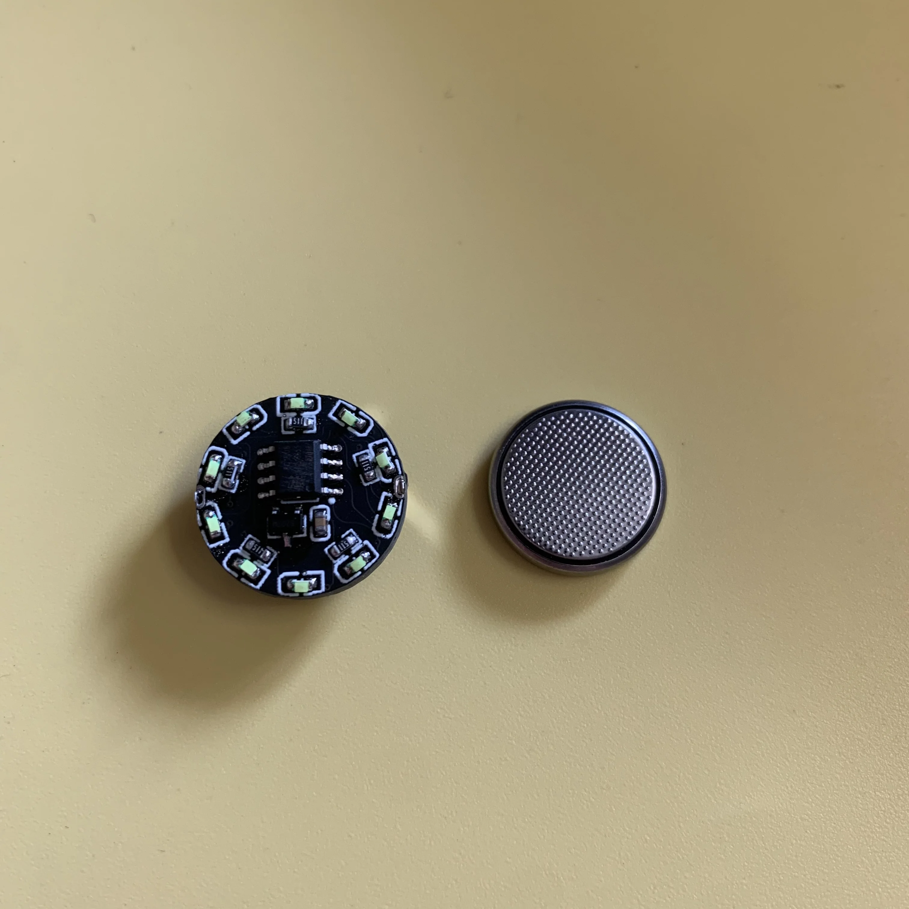 1Pcs 16Modes Magnetic Control Lamp Wireless Led Light for Diy Robots/cars Toys Model Making Scene Materials with Battery