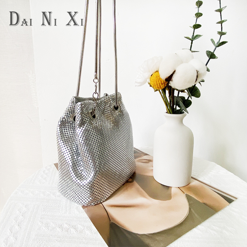 Women Aluminum Mesh Bucket Shoulder Bag Clutch Handmade Metal Strap Handbags Bridal Purse