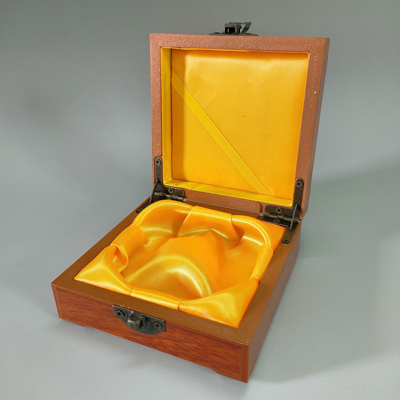Caja de almacenamiento de madera forjada hecha a mano, exquisita caja clásica china de estilo antiguo para pulsera, collar y joyería
