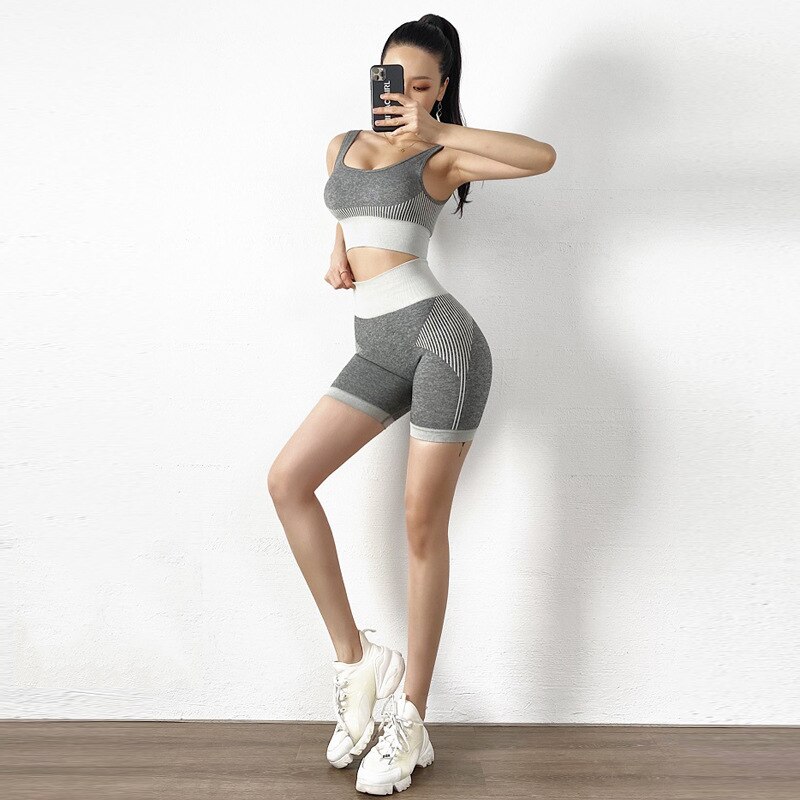 2 Pcs Naadloze Yoga Set Vrouwen Workout Gym Fitness Sport Beha Hoge Taille Sport Shorts Zomer Kleding Voor Vrouwen Shorts sets: Light gray / M