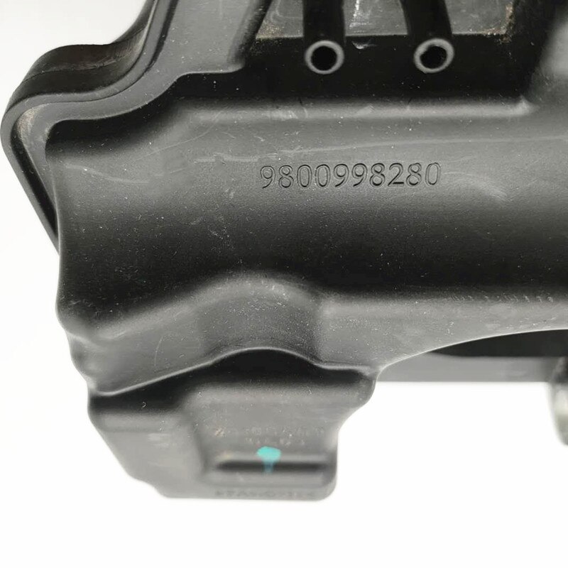 Suitable for Peugeot 208 308 3008 207CC Citroen RCZ C4L C5 DS4 DS5 DS6 Vacuum brake pot Reserve pot Vacuum pot Waste pot 454609