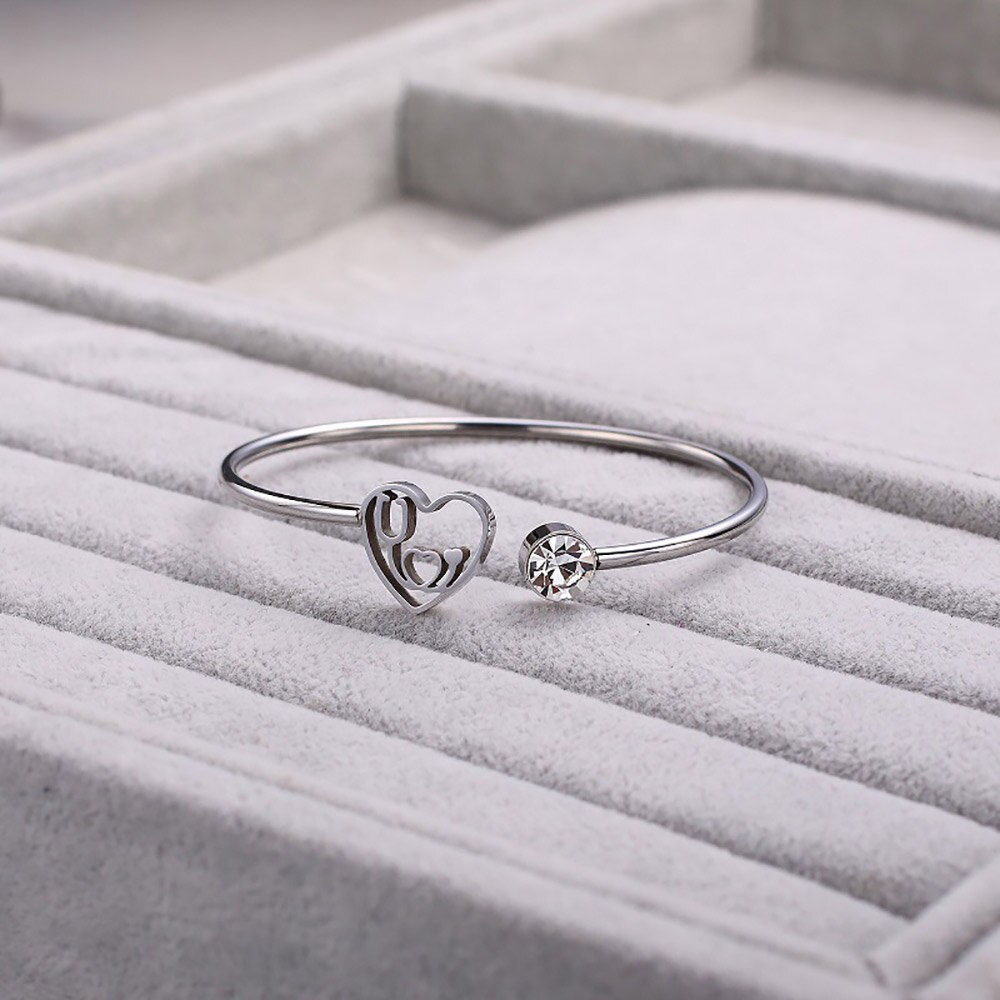 Fine4u b434 mulheres de aço inoxidável bonito amor minúsculo coração aberto manguito pulseira pulseira de batimento cardíaco dainty manguito pulseira