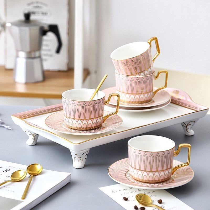 Porseleinen Kop En Schotel Bone China Koffie Set "C" Top Grade Schets In Goud Thee kop En Schotel Set
