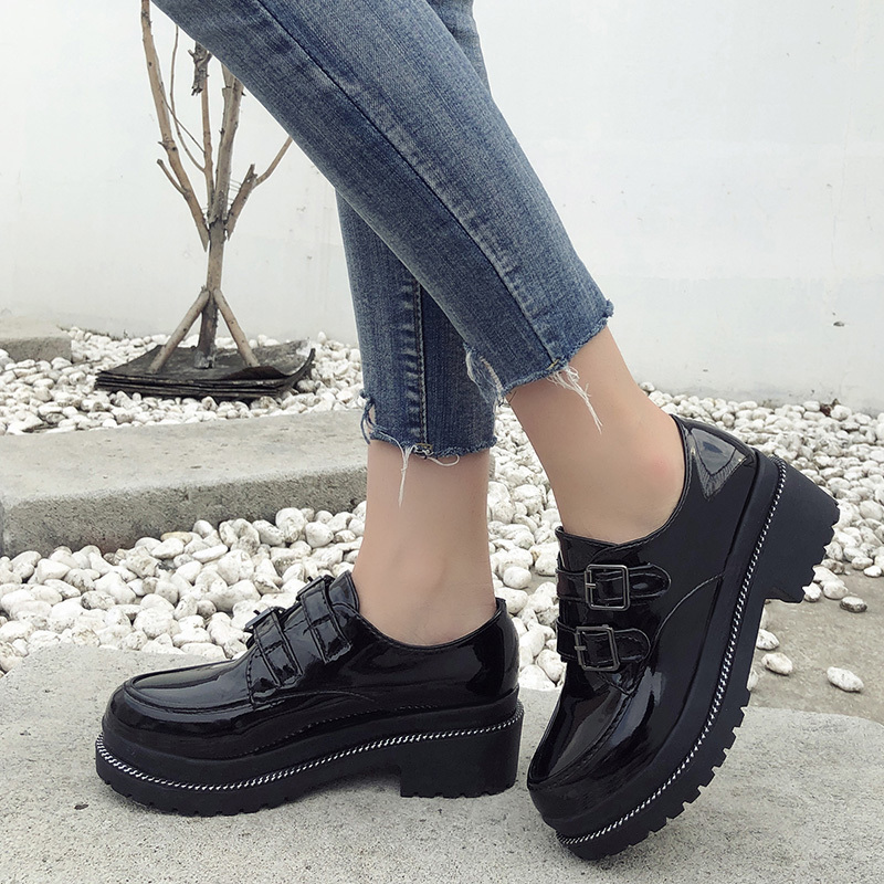 Zapatos Oxford de plataforma de para mujer, zapatos de charol con gancho y bucle de Punta deslizante, mocasines cuero calado negro de