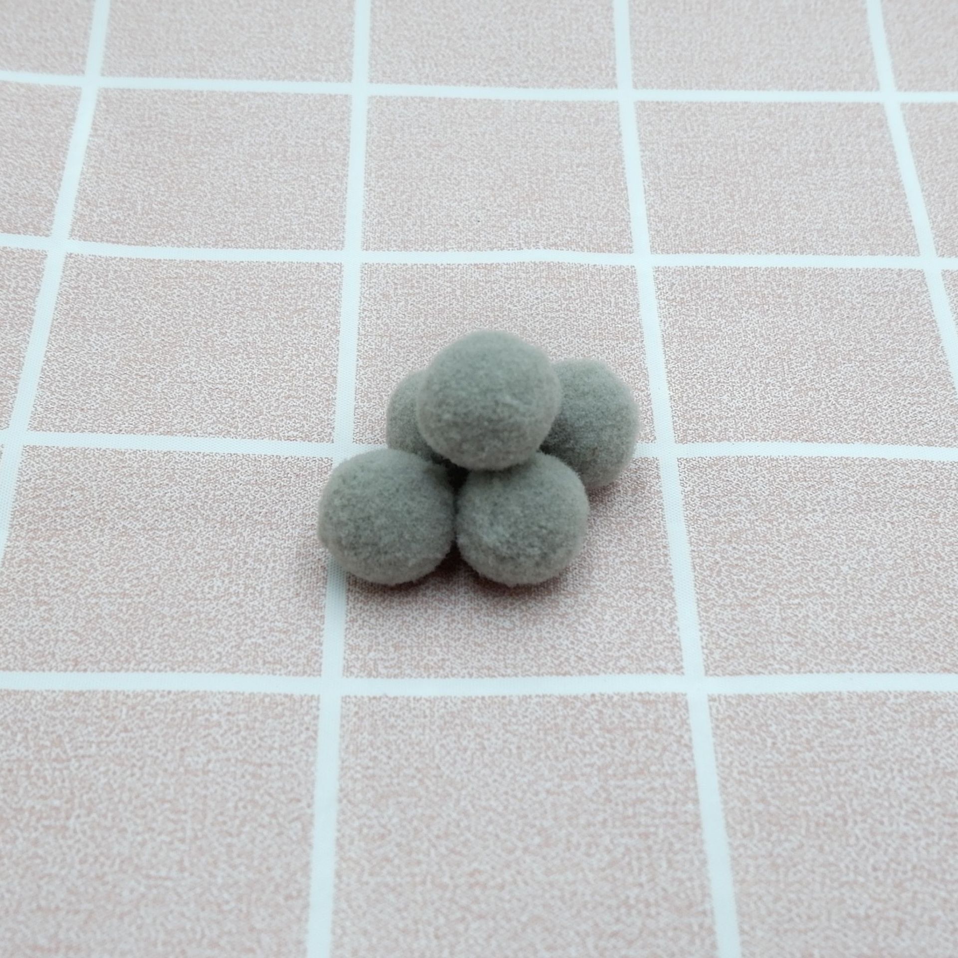 Home Decoration 500Pcs 8mm Pompoms Soft Pom Poms Fur Ball Arts Toys Crafts DIY Apparel Sewing Fabric Supplies FPJXZ146: Grey