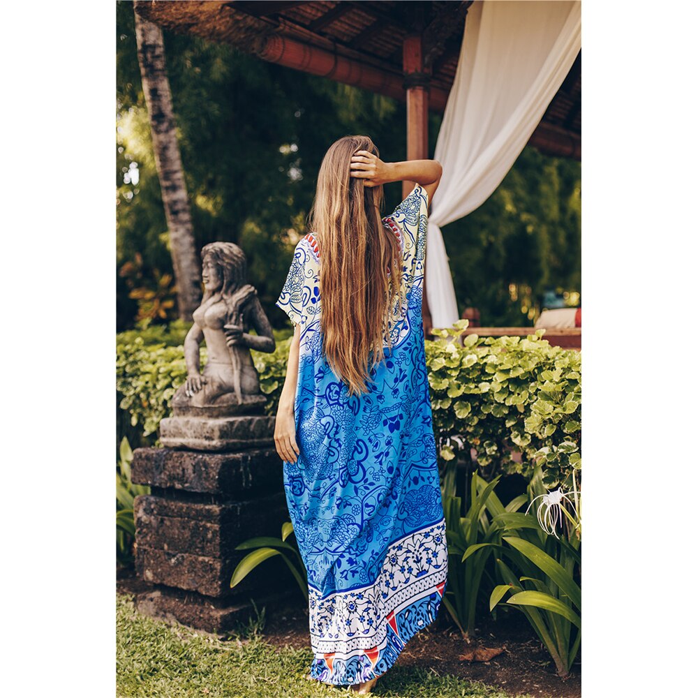 Bohemian Printed Maxi Beach Dress Plus Size Tunic Summer Beach Cover-Up Women Beach Wear Robe De Plage Sarong