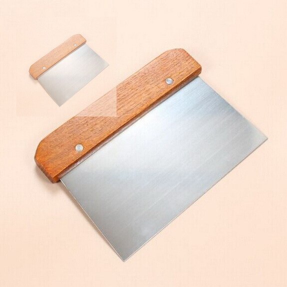 Risruller rustfrit stål køkken nudelskraber klinge træhåndtag skærer skive skærebræt skraber