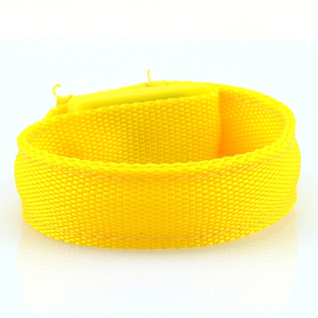 Wrist light bracelet LED flash wristband bracelet hand party party light glow party night sports dancing glowing bracelet: yellow