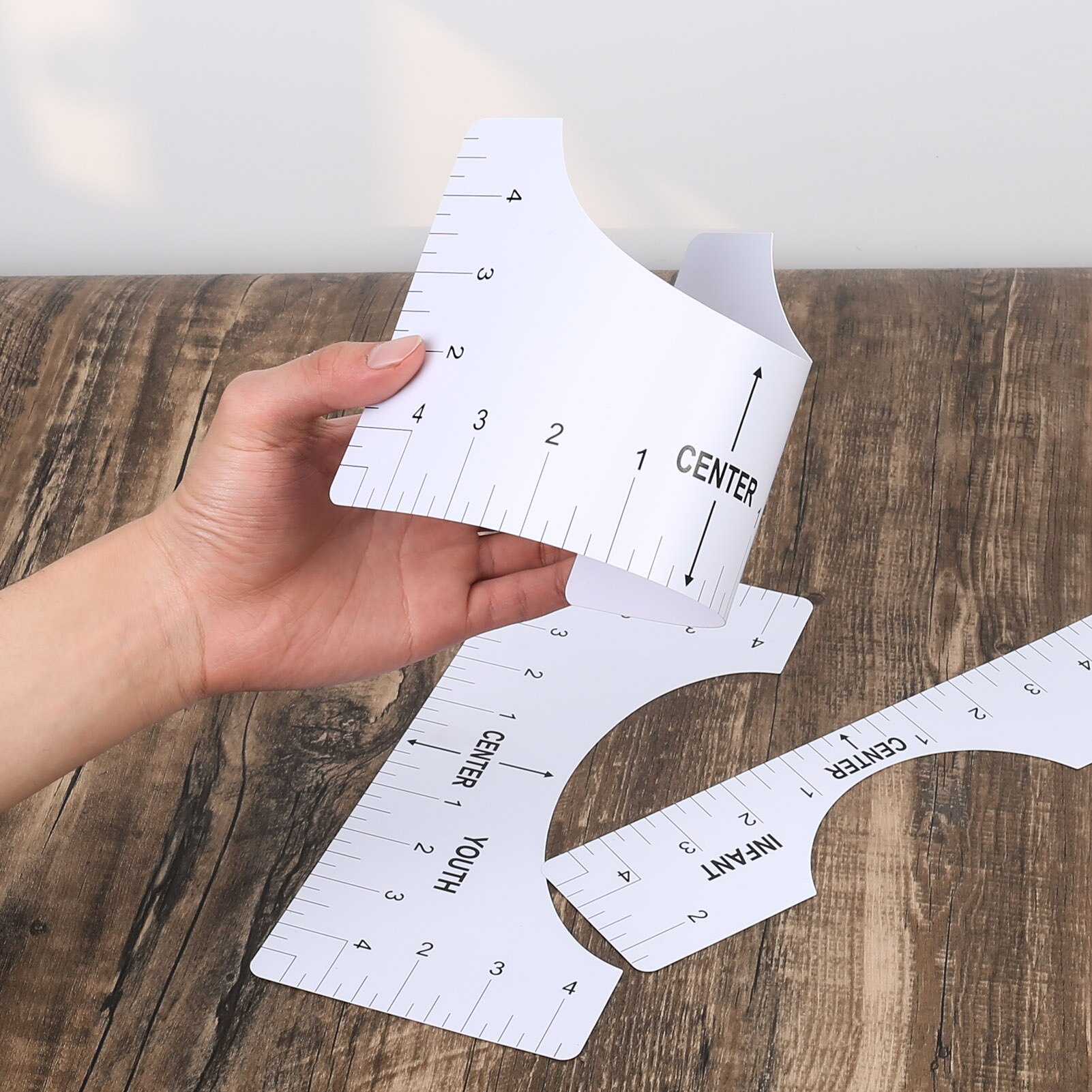 4PCS Alignment Ruler for T-Shirt Vinyl T-Shirt Ruler Guide Alignment Tool Center Designs HTV Standard Alignment Ruler JS