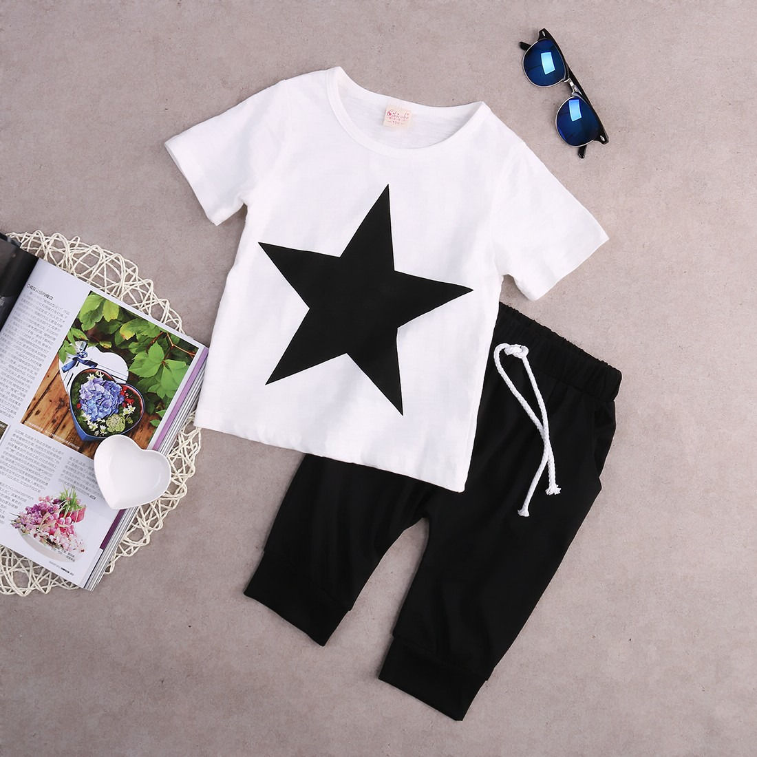 Sommer småbørn børn baby dreng tøj stjerne t shirt toppe harem bukser 2 stk outfits sæt tøj 2-7t