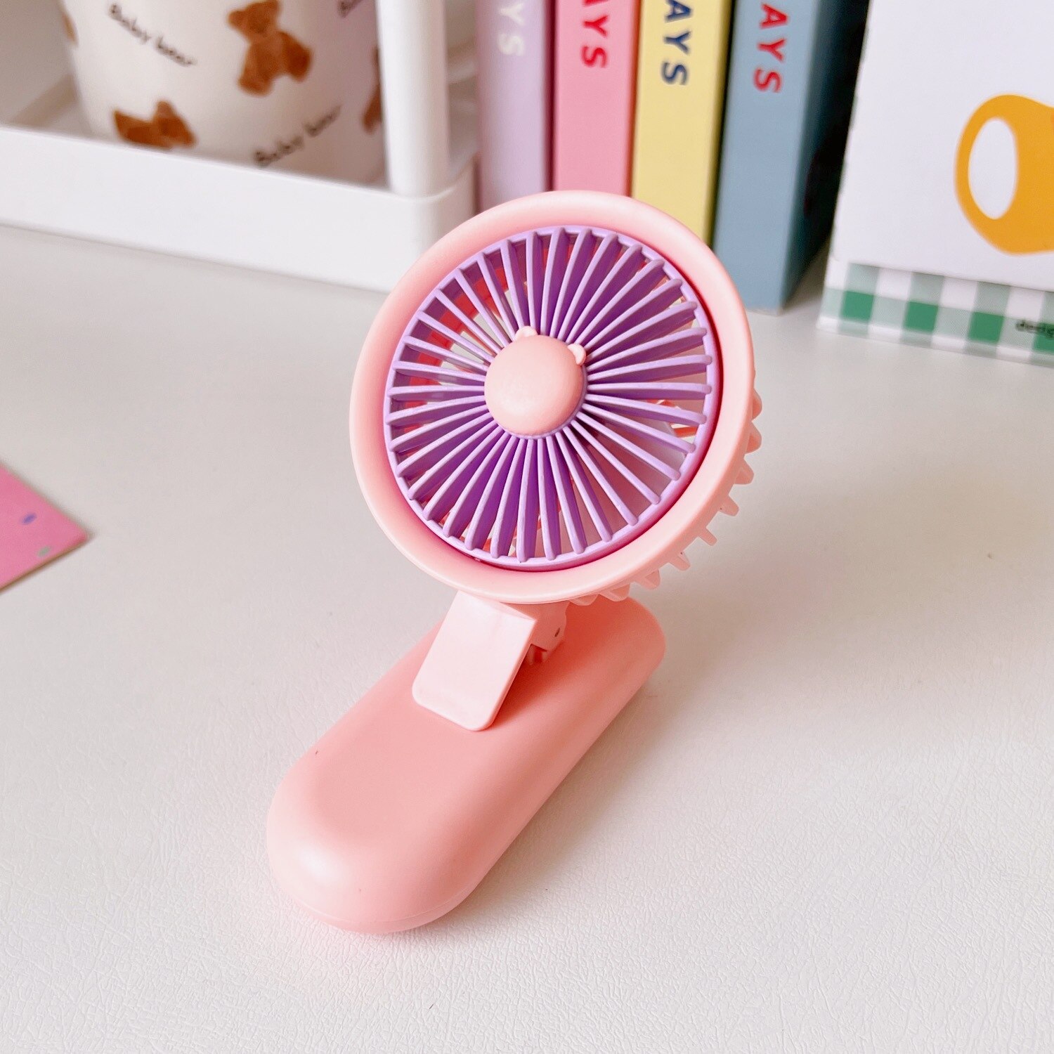 Wentylator elektryczny z szufladą akademik łóżko biuro w domu kreskówka wyciszenie mini wiatrak biurowy lato ładowanie wentylator ręczny: różowy base