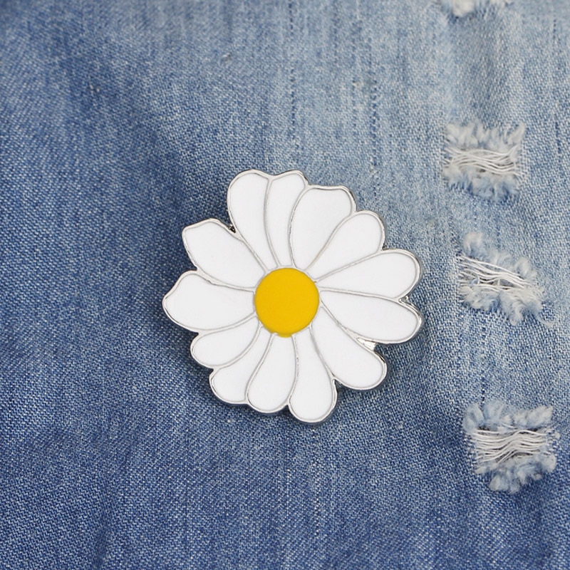 1 stuk cartoon witte madelief metalen badge broche knoopspelden spijkerjasje speld sieraden decoratie badge voor kleding revers spelden