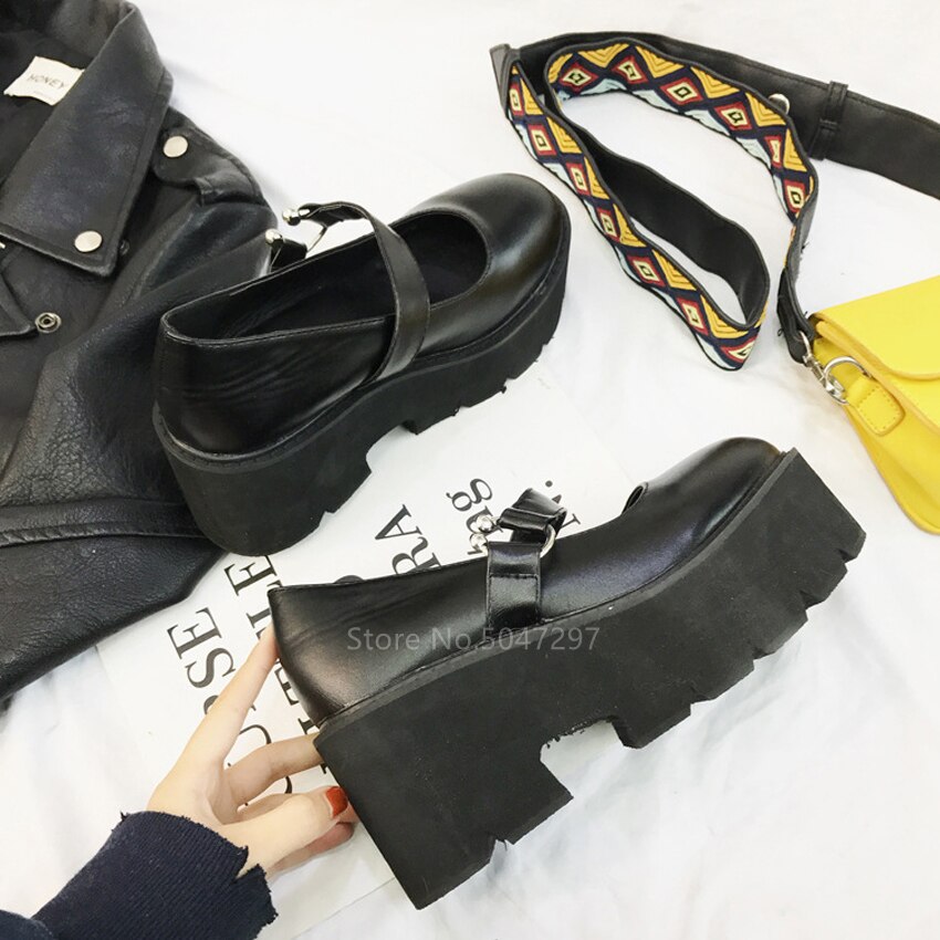 Zapatos de plataforma góticos japoneses para mujeres Harajuku Lolita chicas Kawaii estudiante de la Universidad JK punta redonda uniforme Sandalias de tacón alto PU
