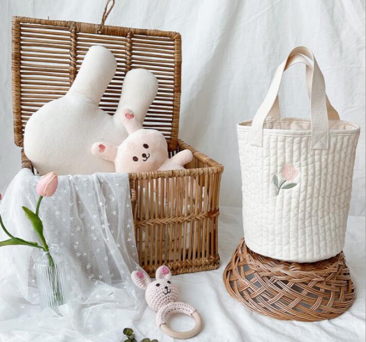 Quilted cotton Organizer bag Embroidery portable bucket bag lunch bag mommy bag Baby stroller storage diaper bags: Big tulip