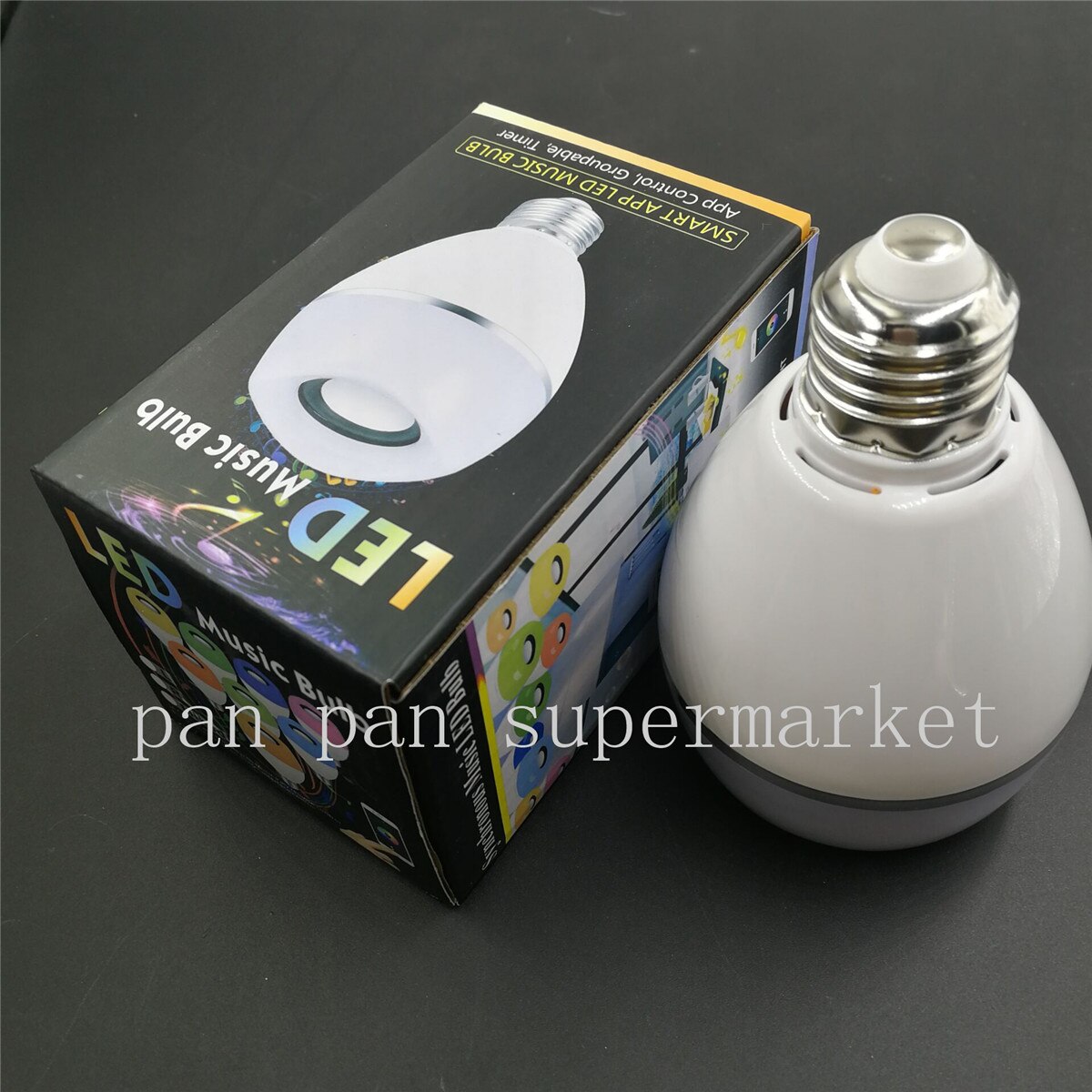 LED Bluetooth Gloeilamp 8W E26 RGB Kleur Veranderende Lamp Draadloze Speaker Lamp Muziek Nachtlampje