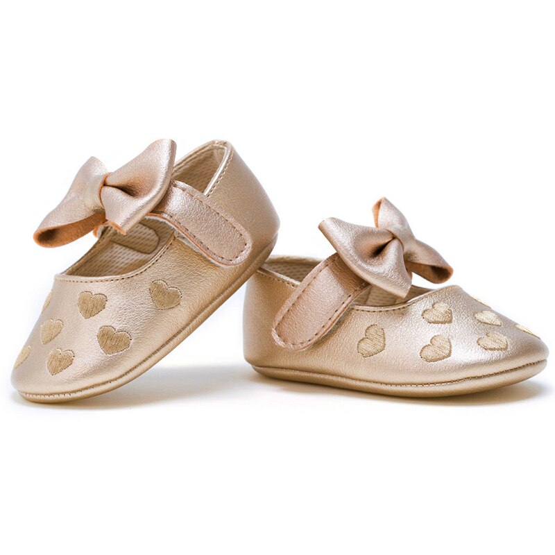 Grote boog borduurwerk liefde pu lederen baby meisje schoenen non-slip zachte zolen schoeisel voor pasgeboren wieg schoenen peuter meisjes schoenen