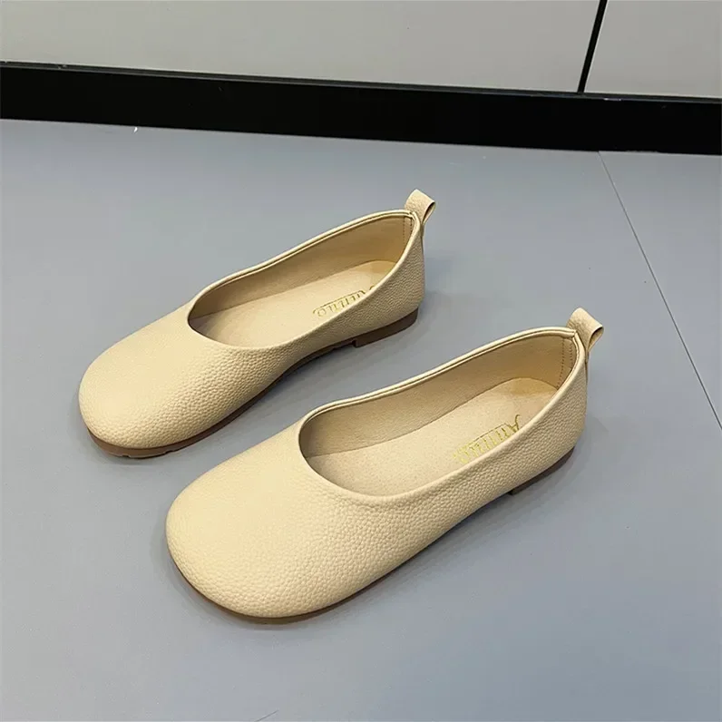 Mocassini Slip on in pelle da donna primavera autunno moda ballerine da donna Casual punta tonda Cute Flats scarpe da infermiera Sneakers: Cachi / 41