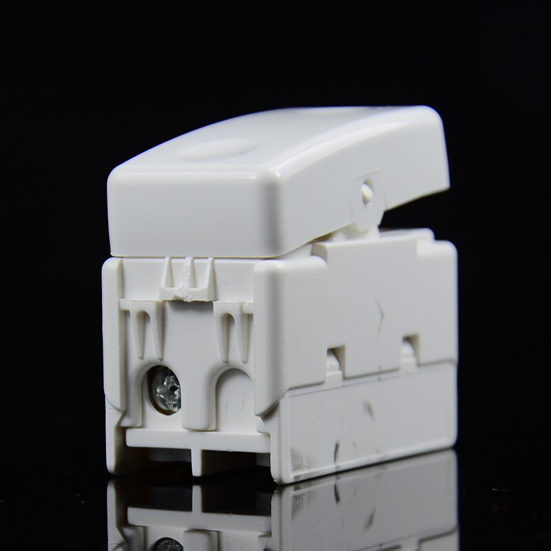 EU Italian standard 1Way Switched socket 118 PC panel Italian outlet 16A three-hole: Switch button