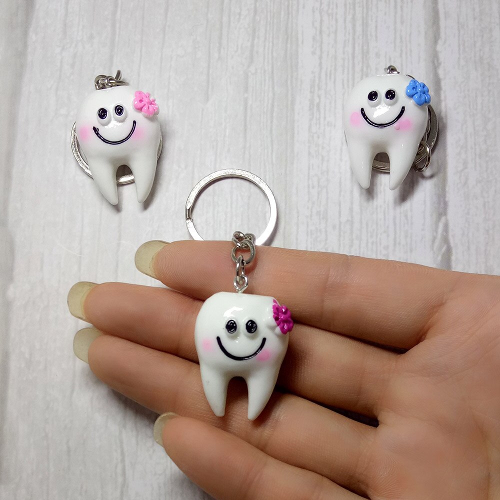 1PC forma di dente dentale modello simulazione portachiavi moda portachiavi cartone animato belle ragazze regalo ciondolo denti portachiavi