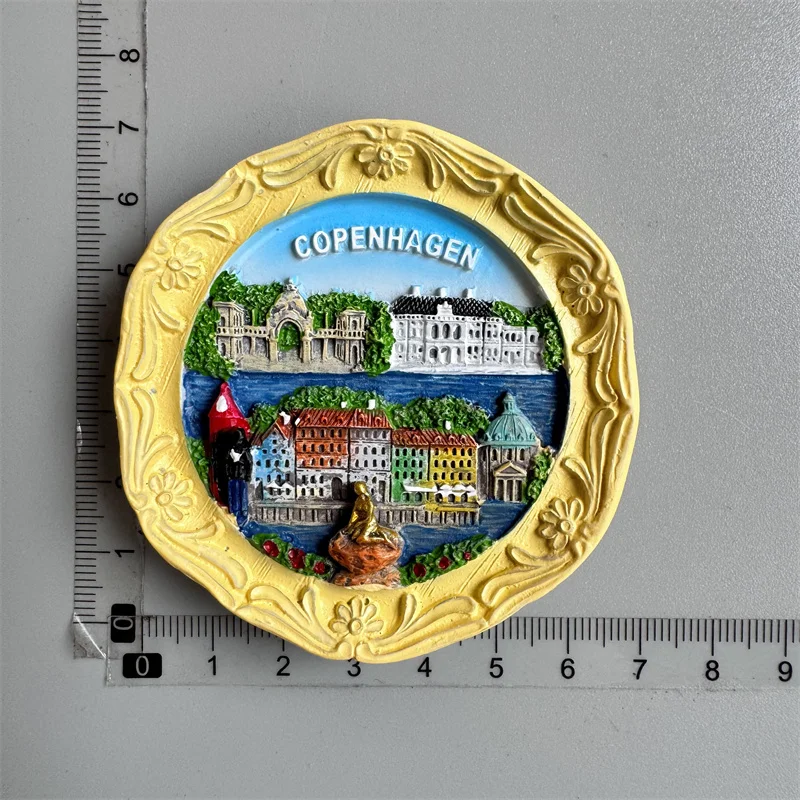 Fridge magnets Budapest Cordoba Tahiti Luxembourg Jamaica Portugal Indian Denmark Armenia Marseille Iran Morocco Norway Latvia: Navy Blue